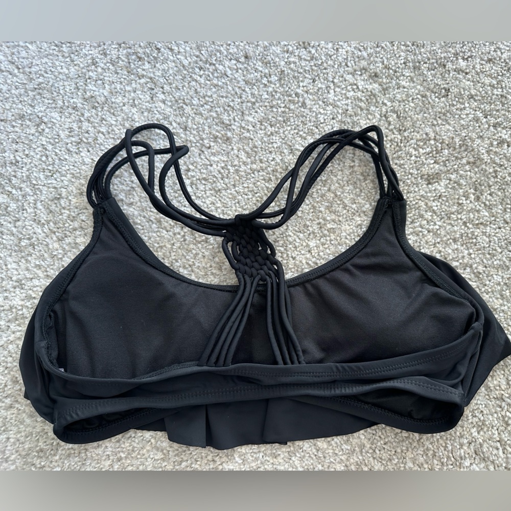 Women’s Xhilaration Black Ruffle Swim Top - Picture 3 of 5